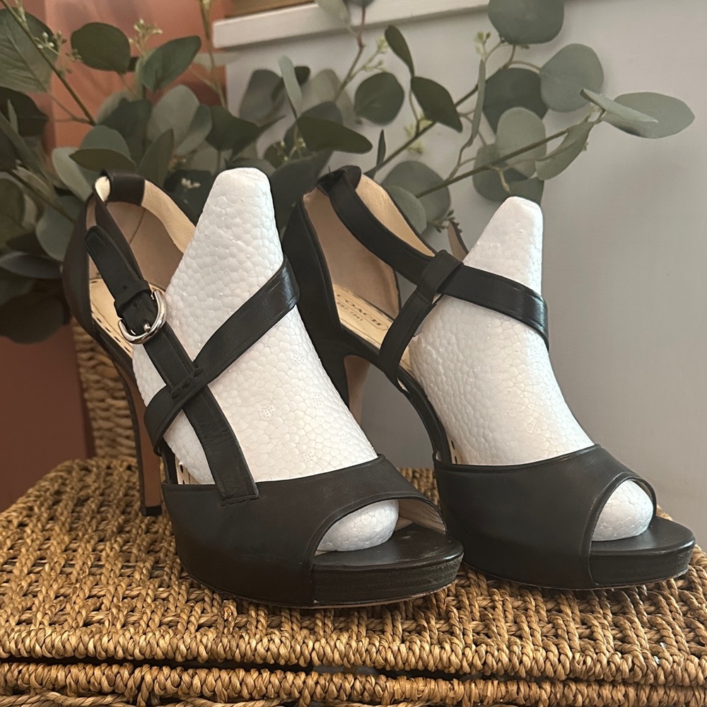 Coach Amina Black Strappy silver buckle peep toe 4.5”leather 11B (narrow) Heels